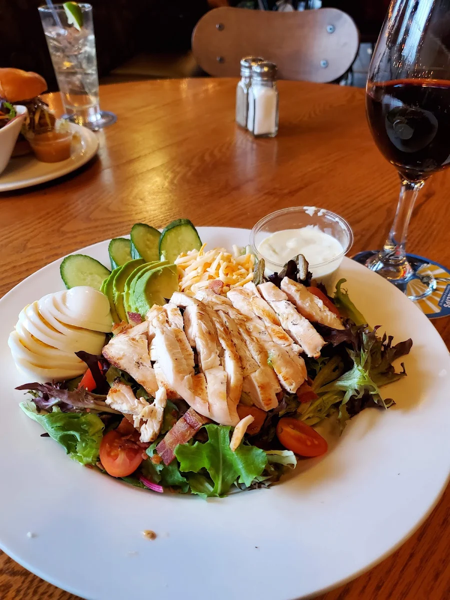 Cobb Salad with Chicken