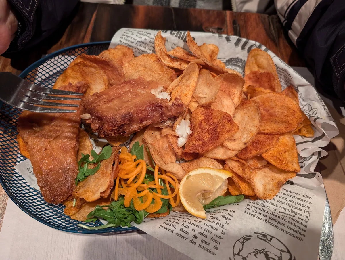 Fish and Chips Basket of Chips
