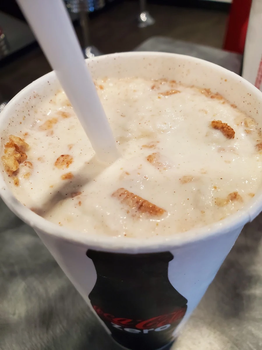 Cinnamon Toast Crunch Milkshake