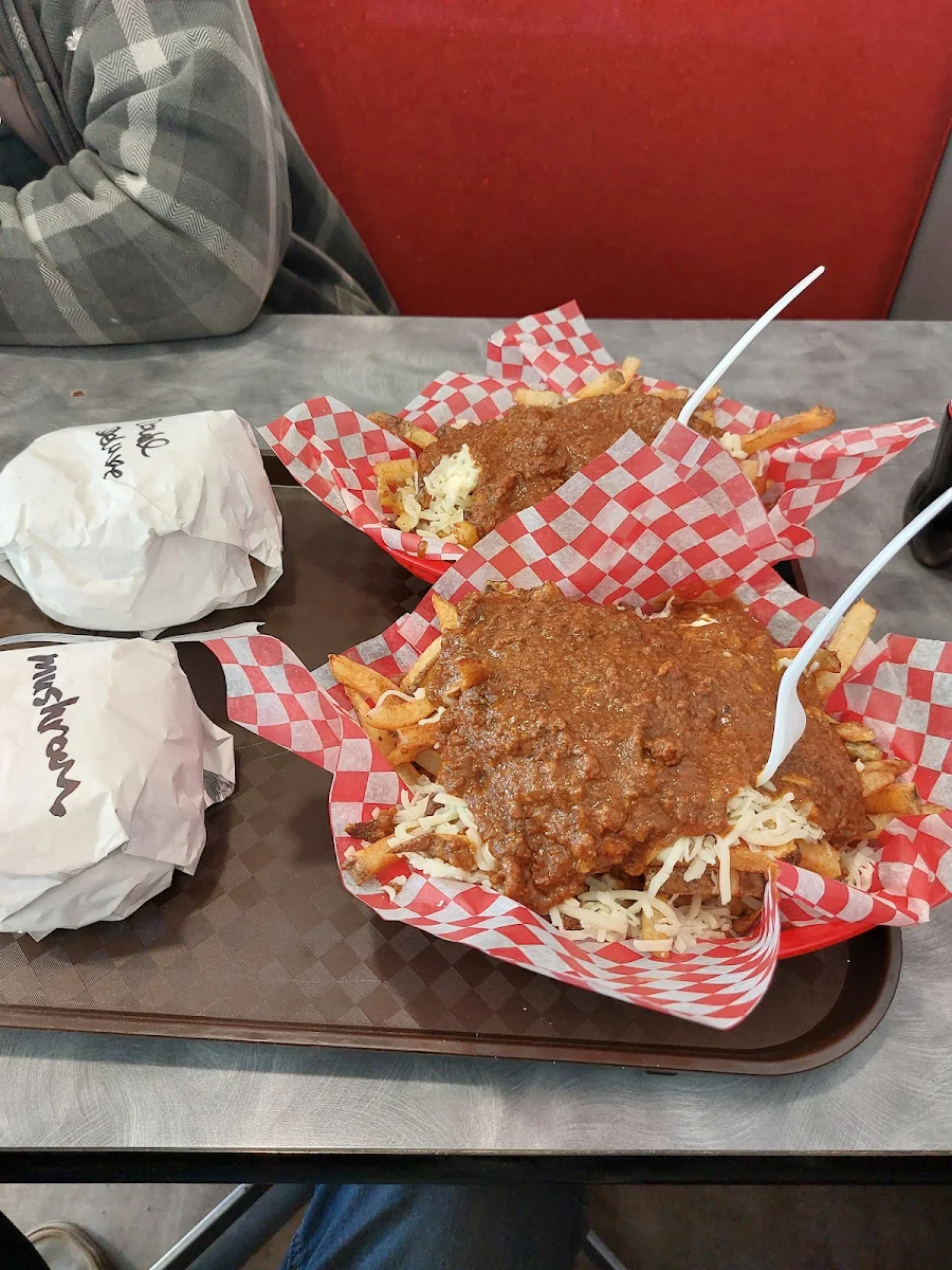 Fries with Chili Cheese
