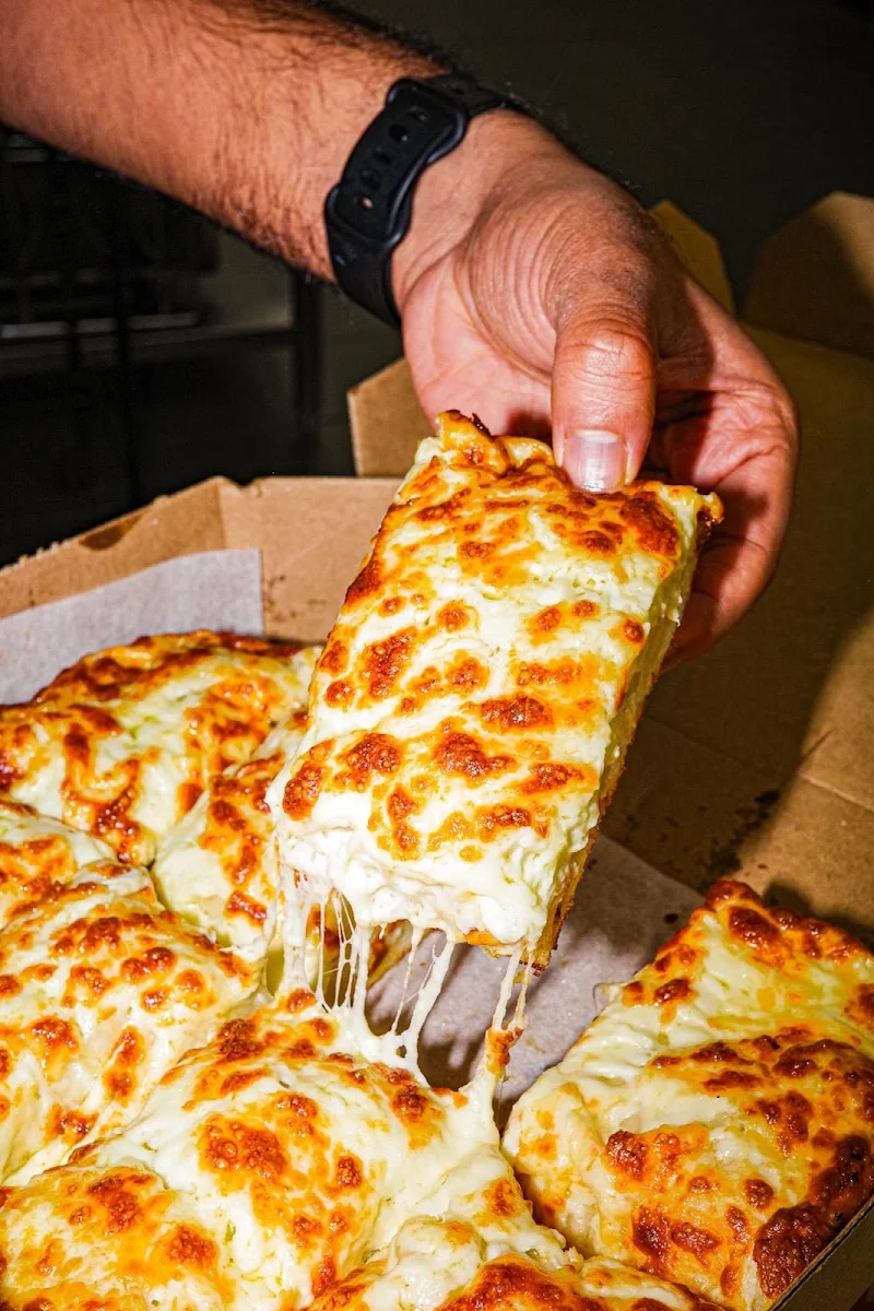 Deep Cheesy Garlic Loaf