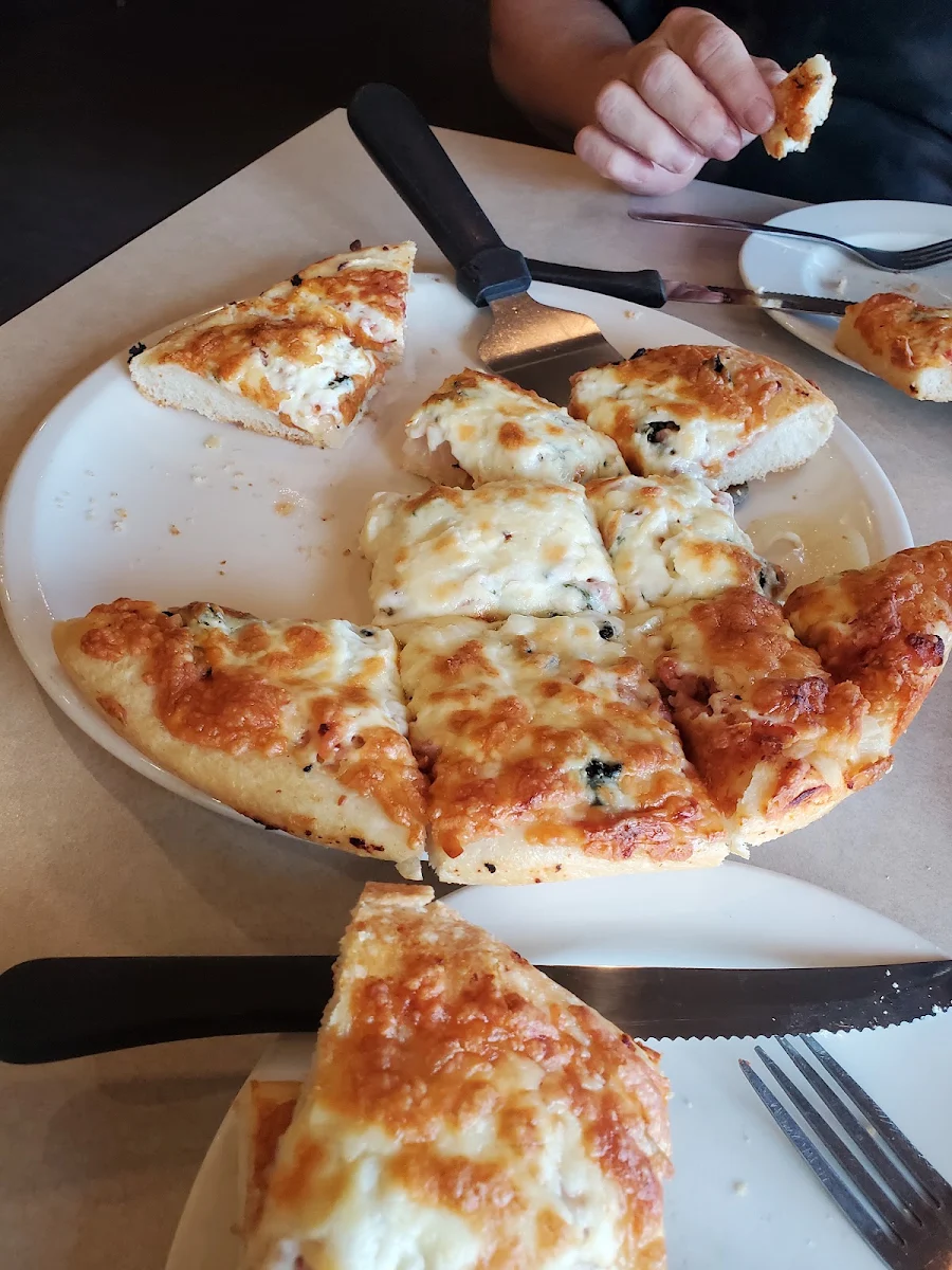 Spinach and Feta Cheese Pizza