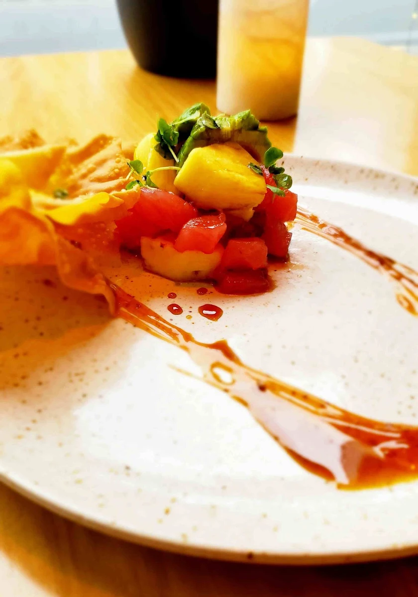 Tropical Tuna Poke & Wonton Crisps