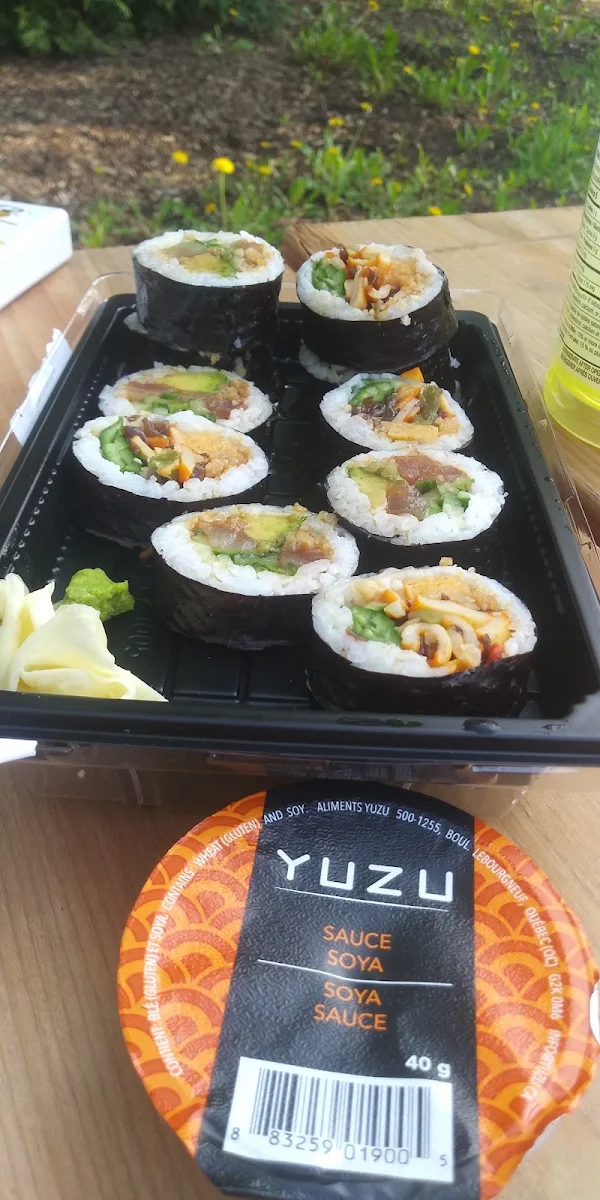 10 Piece Sushi Deluxe
