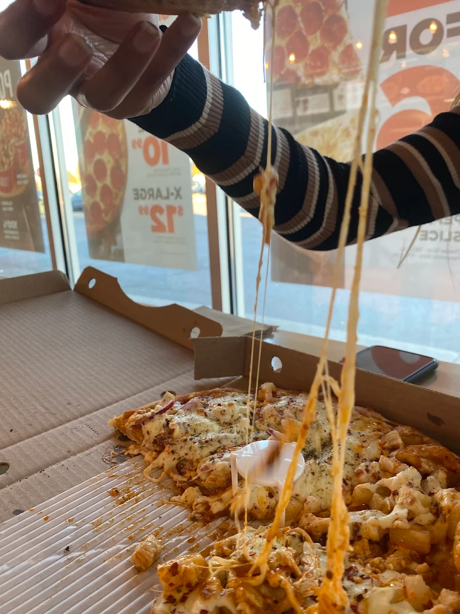 Cheesy Pizza