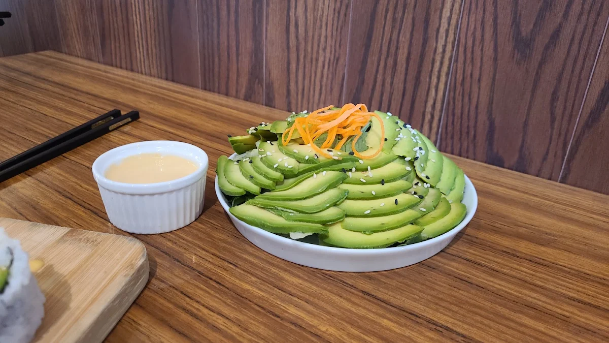 A3 Avocado Salad