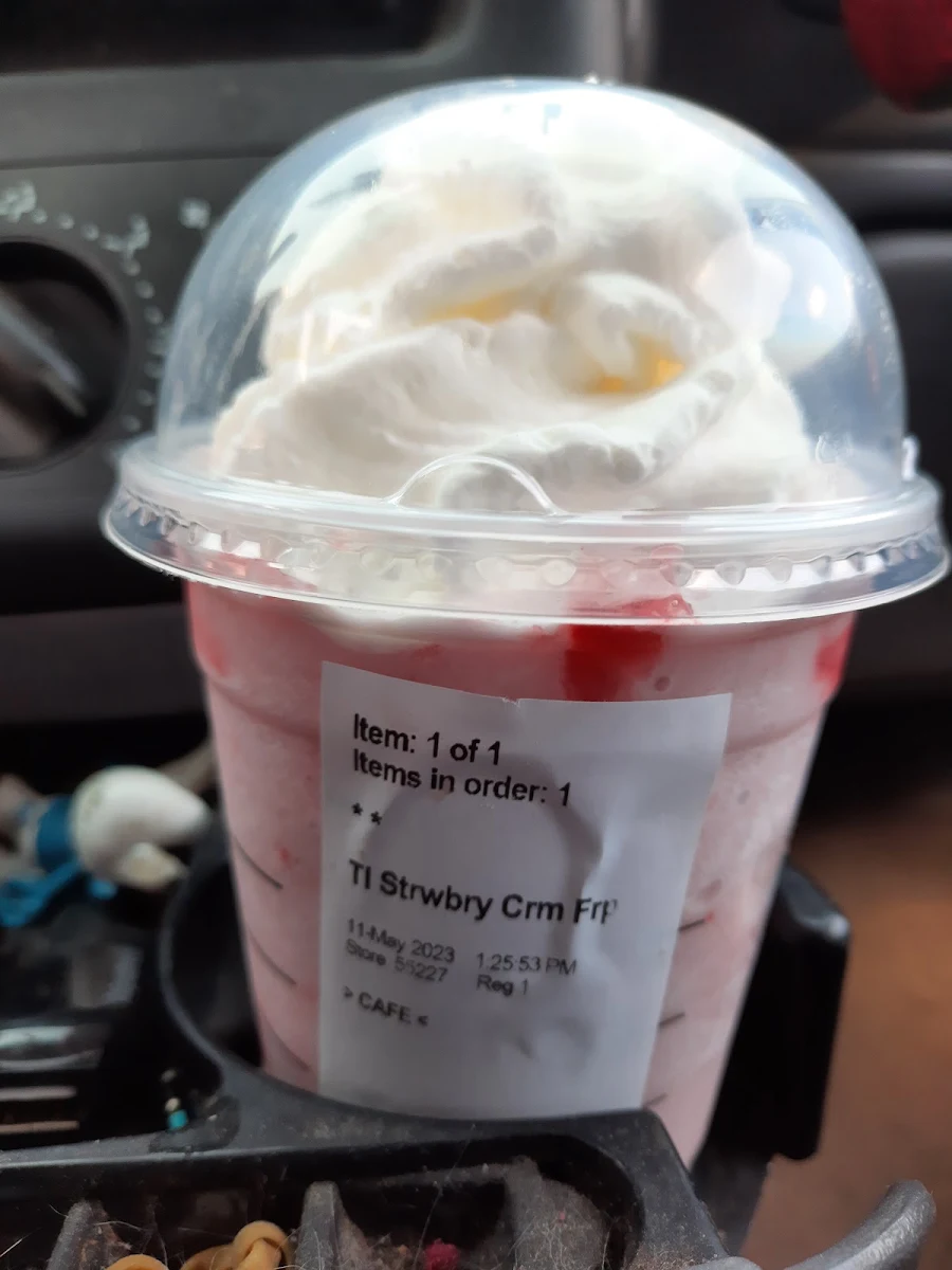 Strawberry Crème Frappuccino Blended Beverage