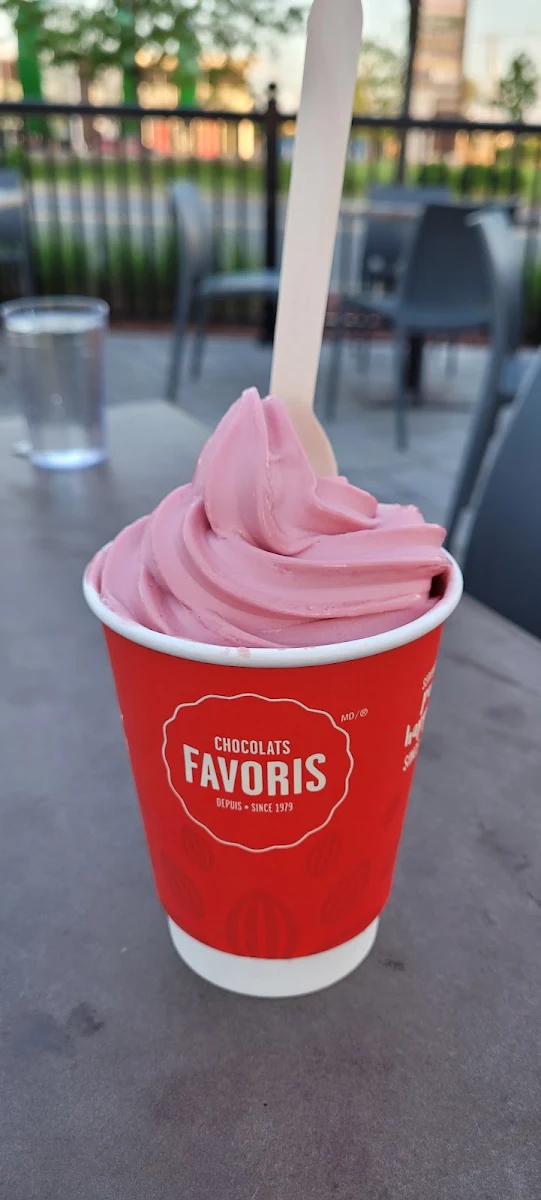 Strawberry & Peach Frissonade with Raspberry Sorbet