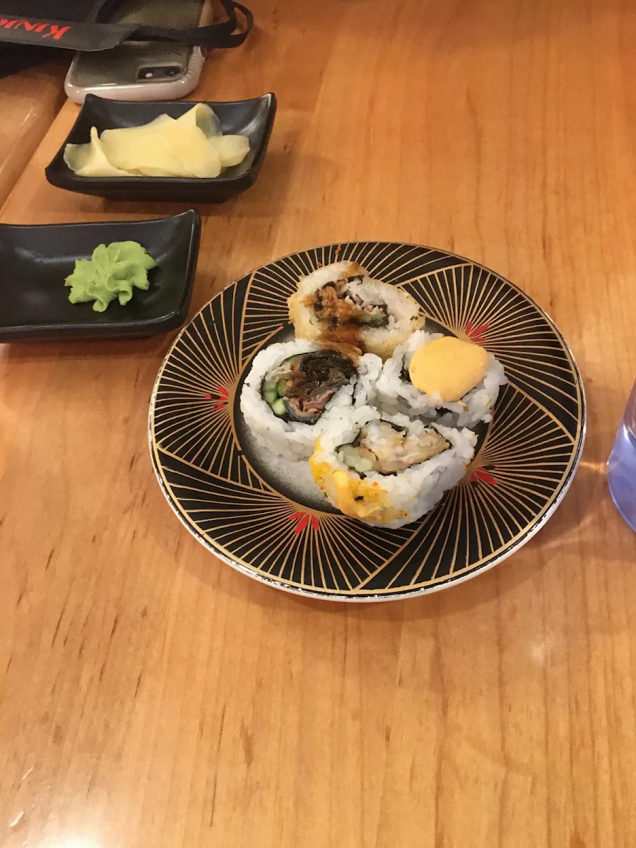 Free Sushi, Kinjo Sushi & Grill