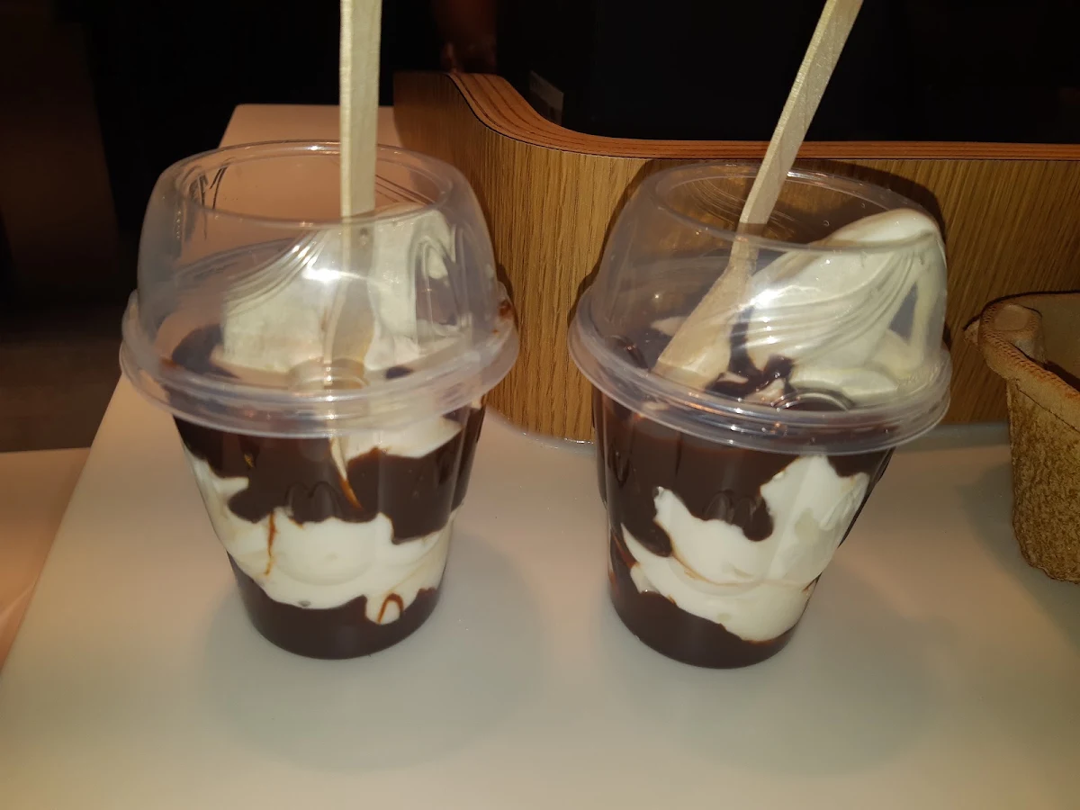 Fudge Sundae 340 0 Cals