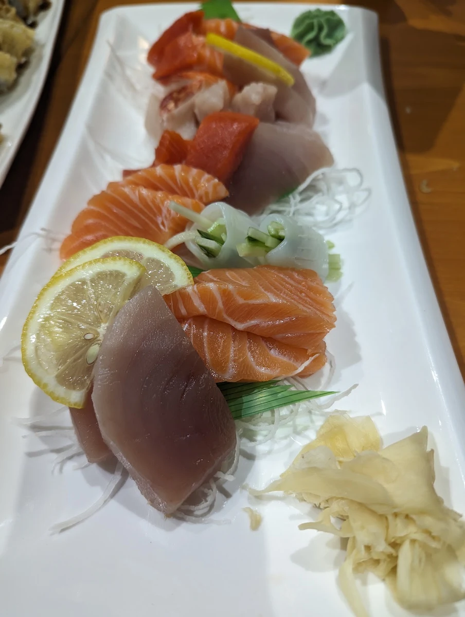 Deluxe Sashimi