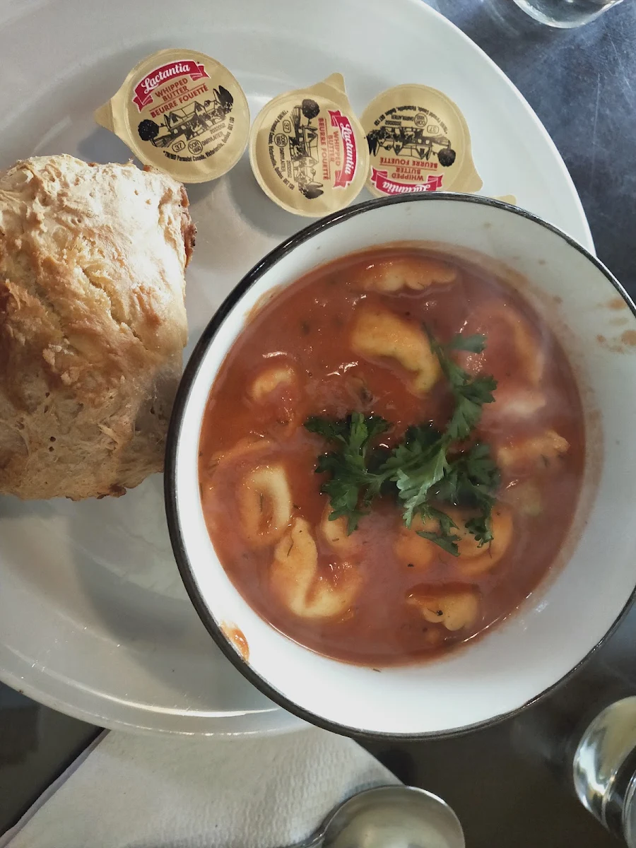 Tomato Soup and Beer Bread