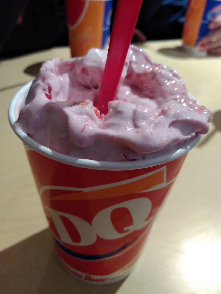 Strawberry Cheesecake Blizzard Treat