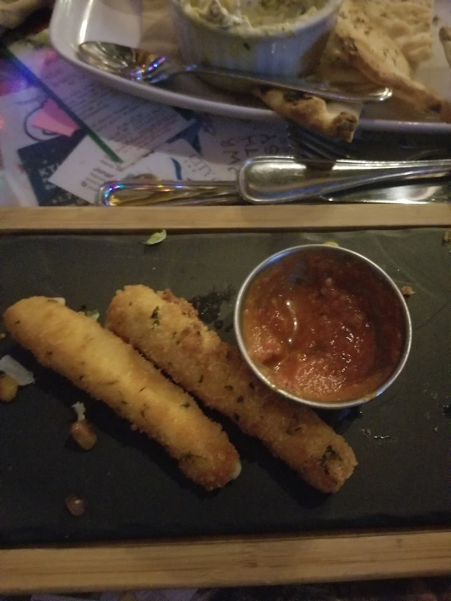 Mozzarella Cheese Sticks and Sauce