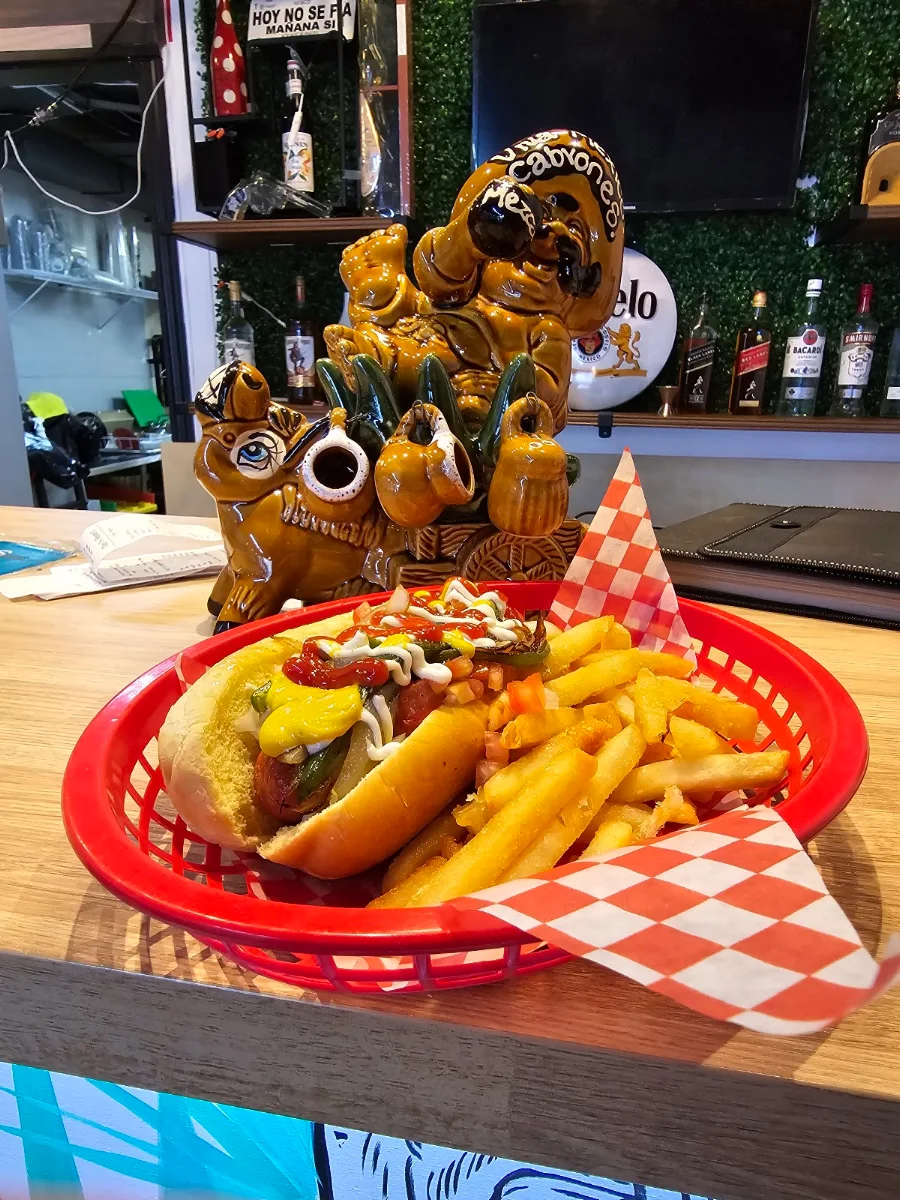 Hot Dog Mexican Style