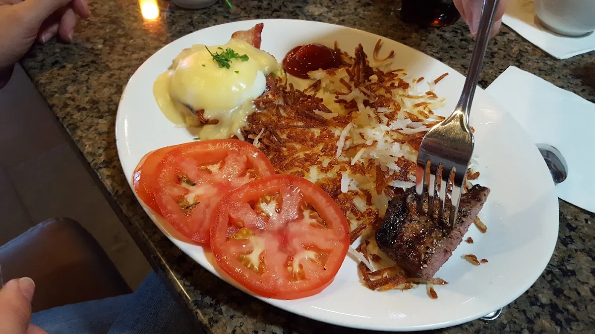 Steak and Eggs Benedict