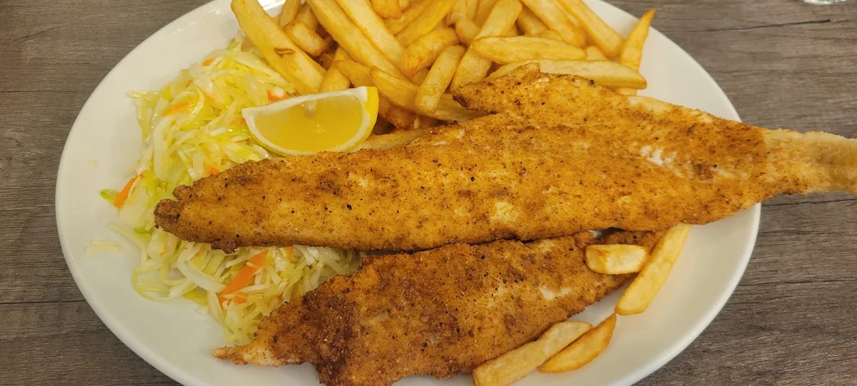 Who Needs the East Coast Found My New Favorite Fish Place