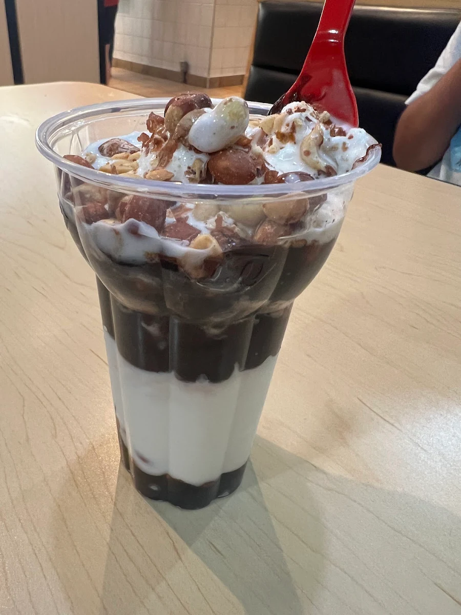 Peanut Buster Parfait