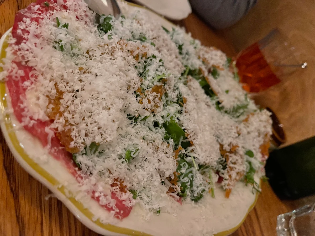 Salad with Raw Beef
