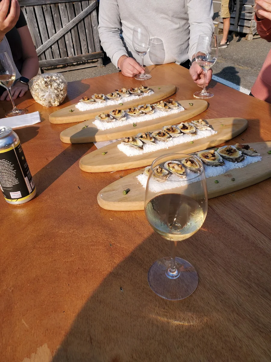 Oysters, Restaurant Chez Saint-Pierre