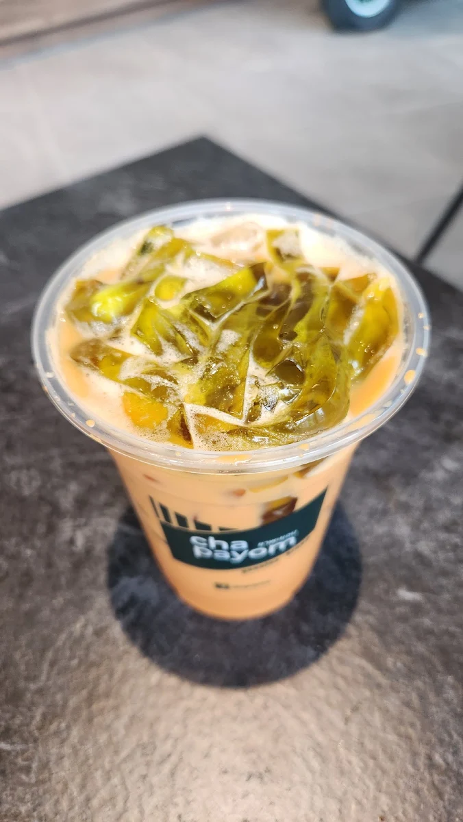 Thai Iced Milk Tea with Pandan Jelly