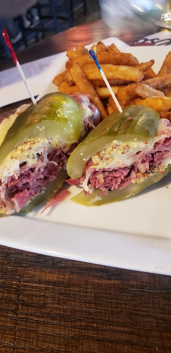 Pickle Reuben