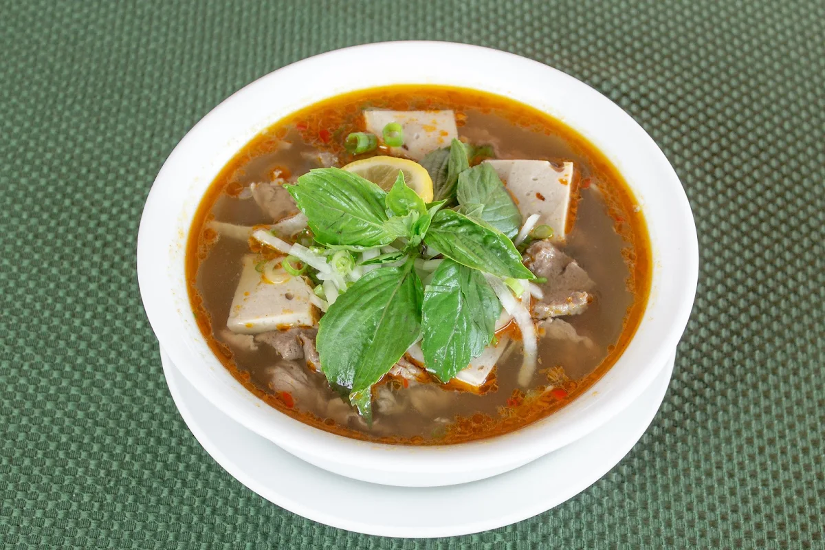 Spicy Noodle Soup Bun Bo Hue