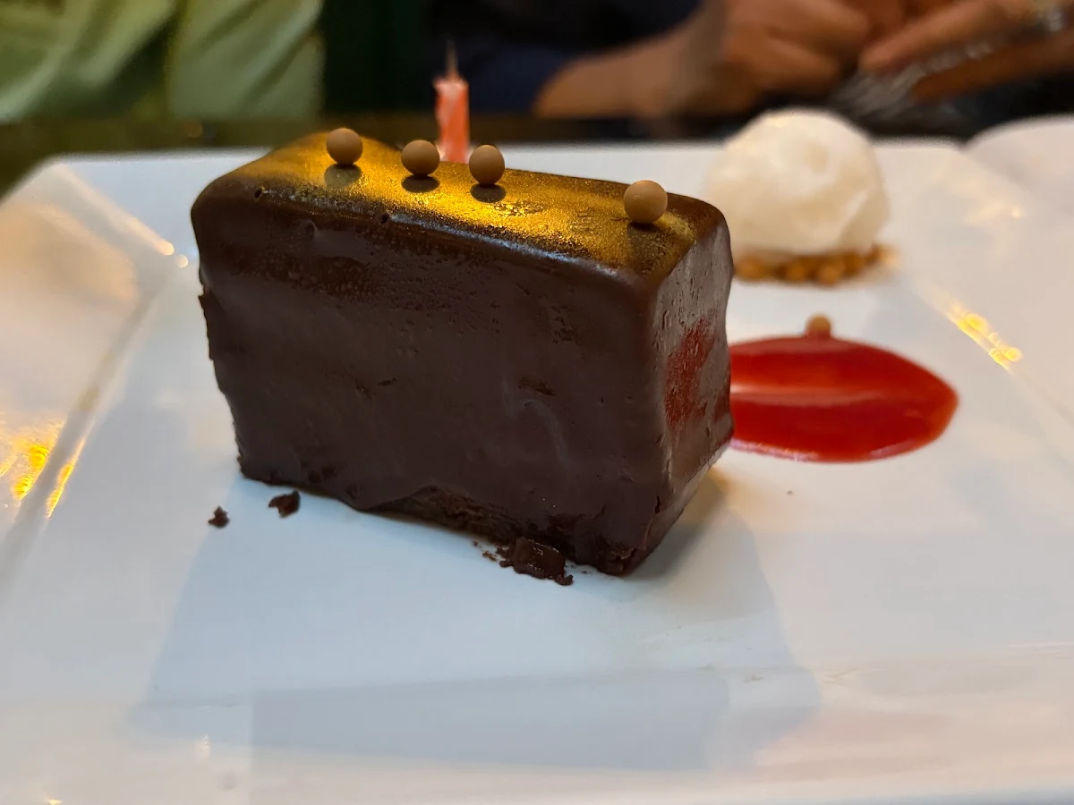 Flourless Chocolate Cake