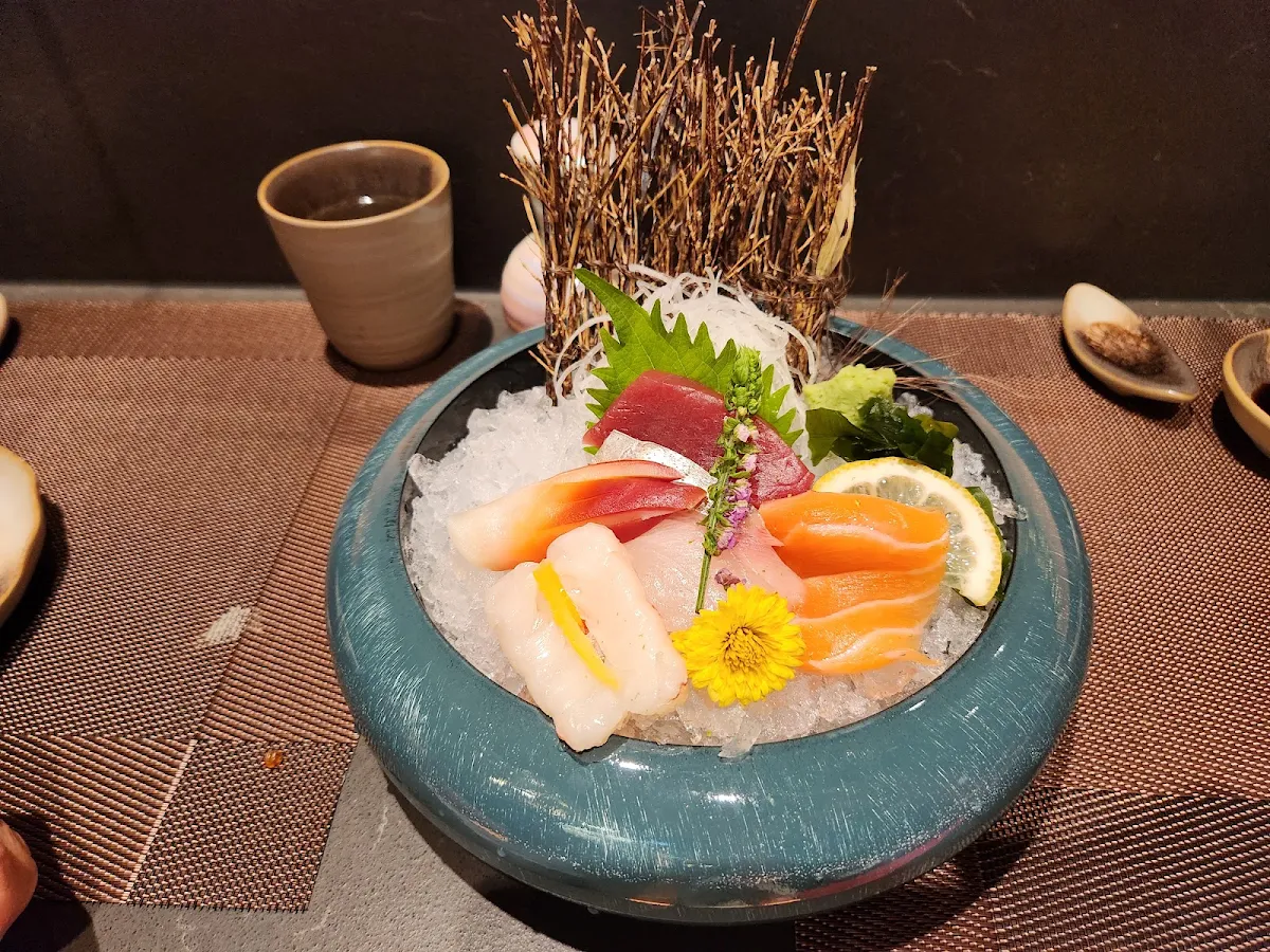 Bara Chirashi Don