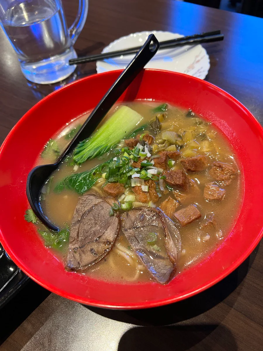 Hu's Beef Udon