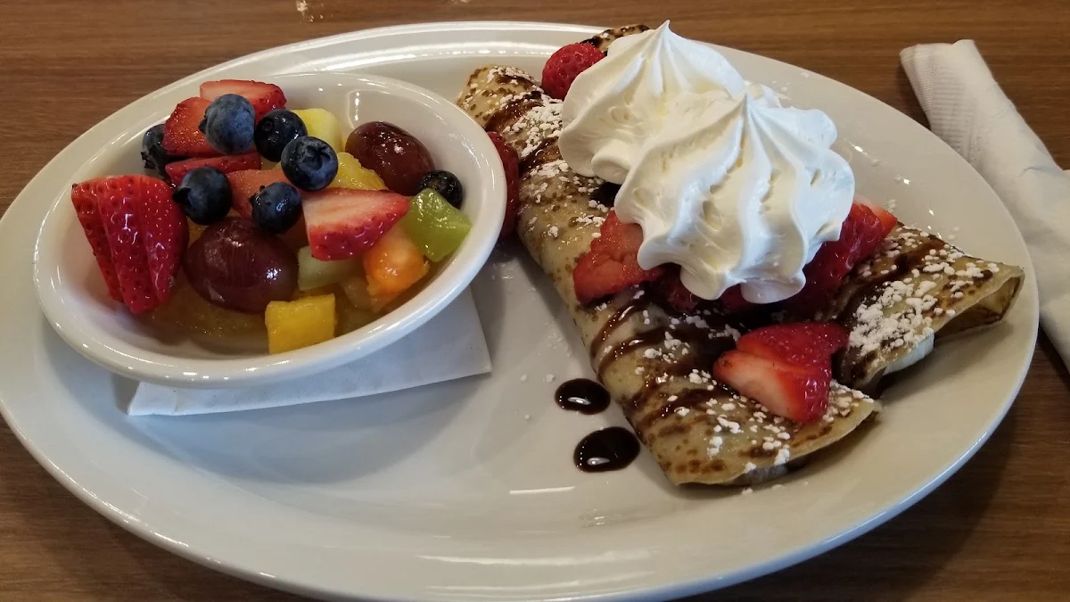 Banana Berry Crepe