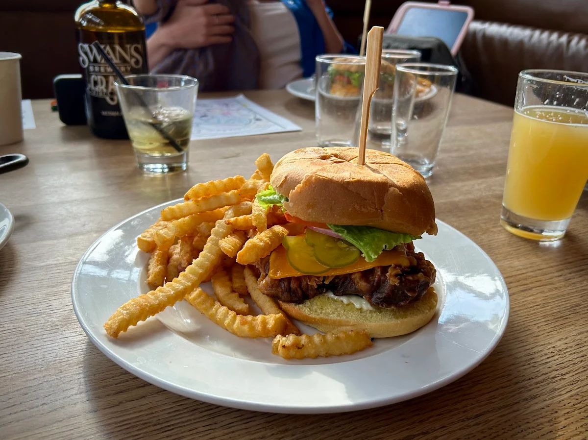 Hot Fried Chicken Burger
