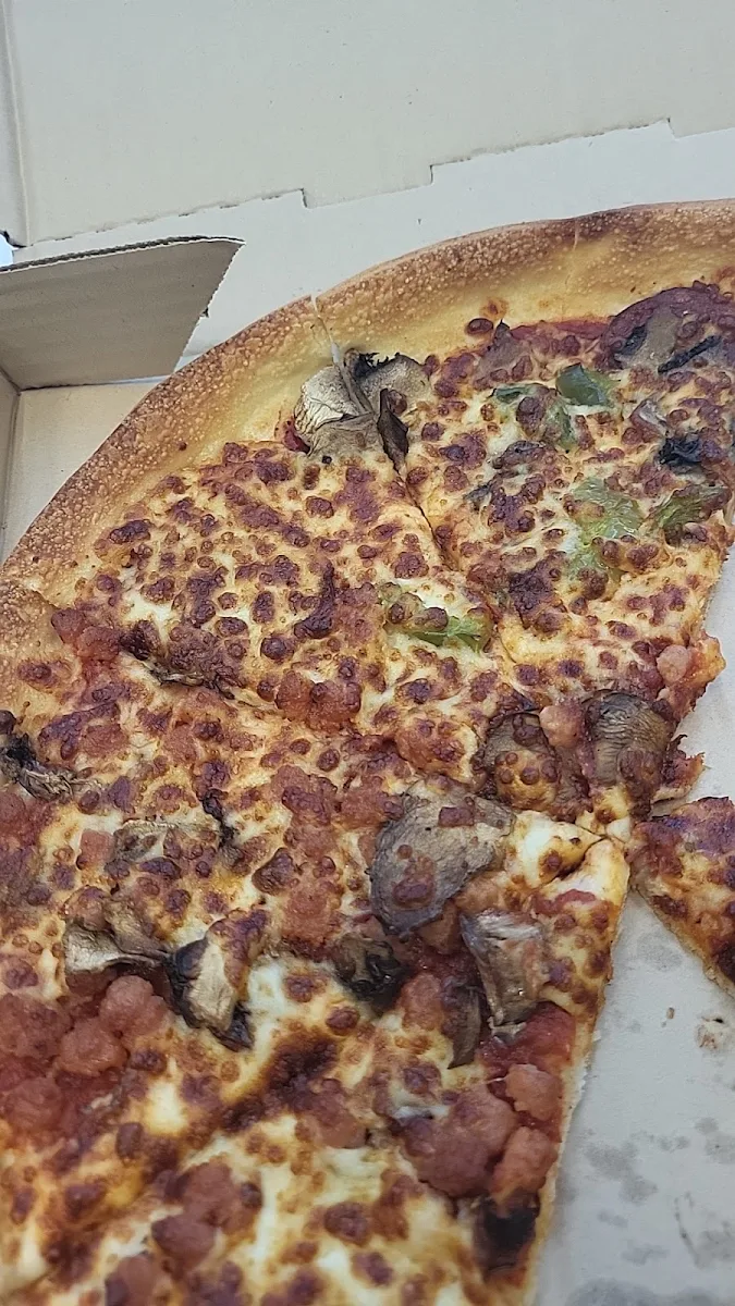 Deluxe Pizza
