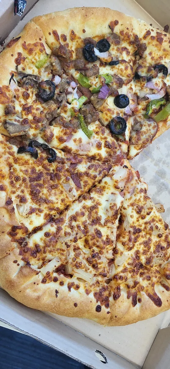 Hawaiian Pizza