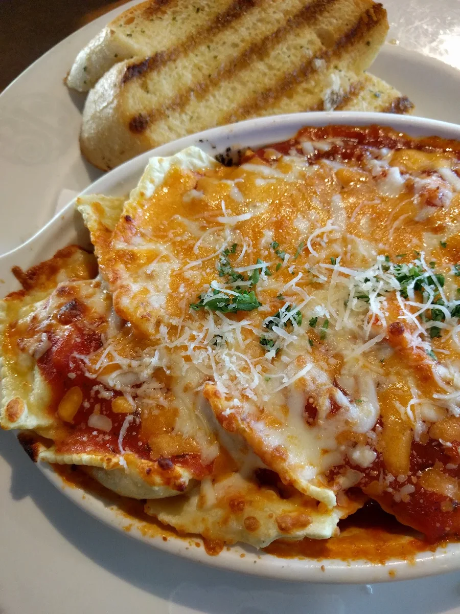 Baked Seven-Cheese Ravioli