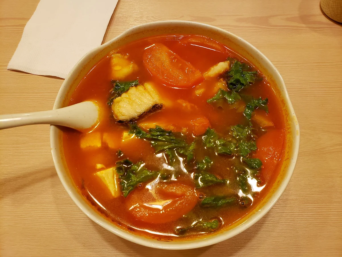 Fresh Tomato Soup Fish & Grains Noodles Non Spicy