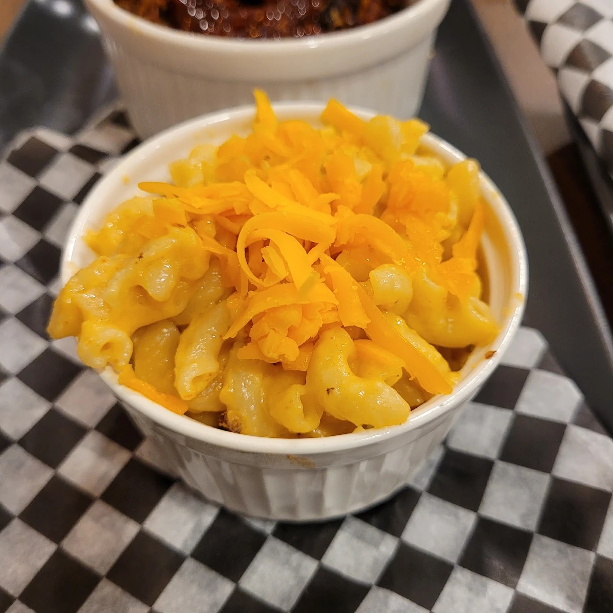 Canuck Family Feast Dinner with Large Slaw Large Beans 2 Mac & Cheese