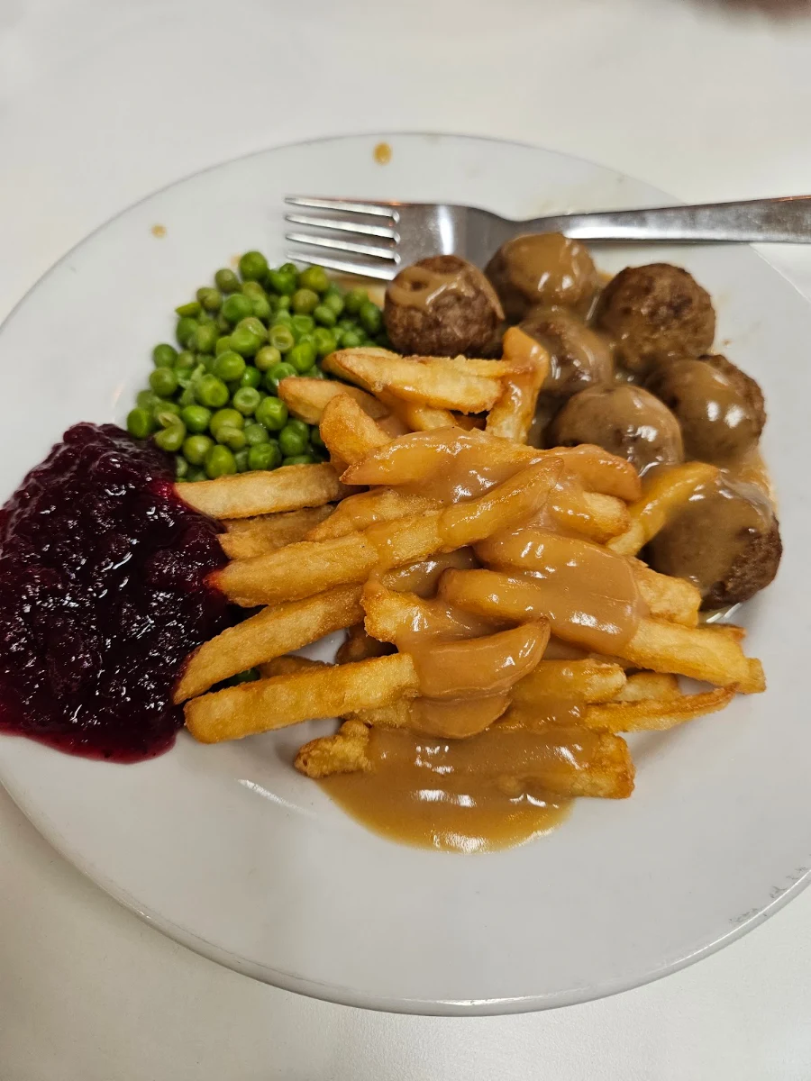 Swedish Meatballs Mashed Potatoes and Vegetables