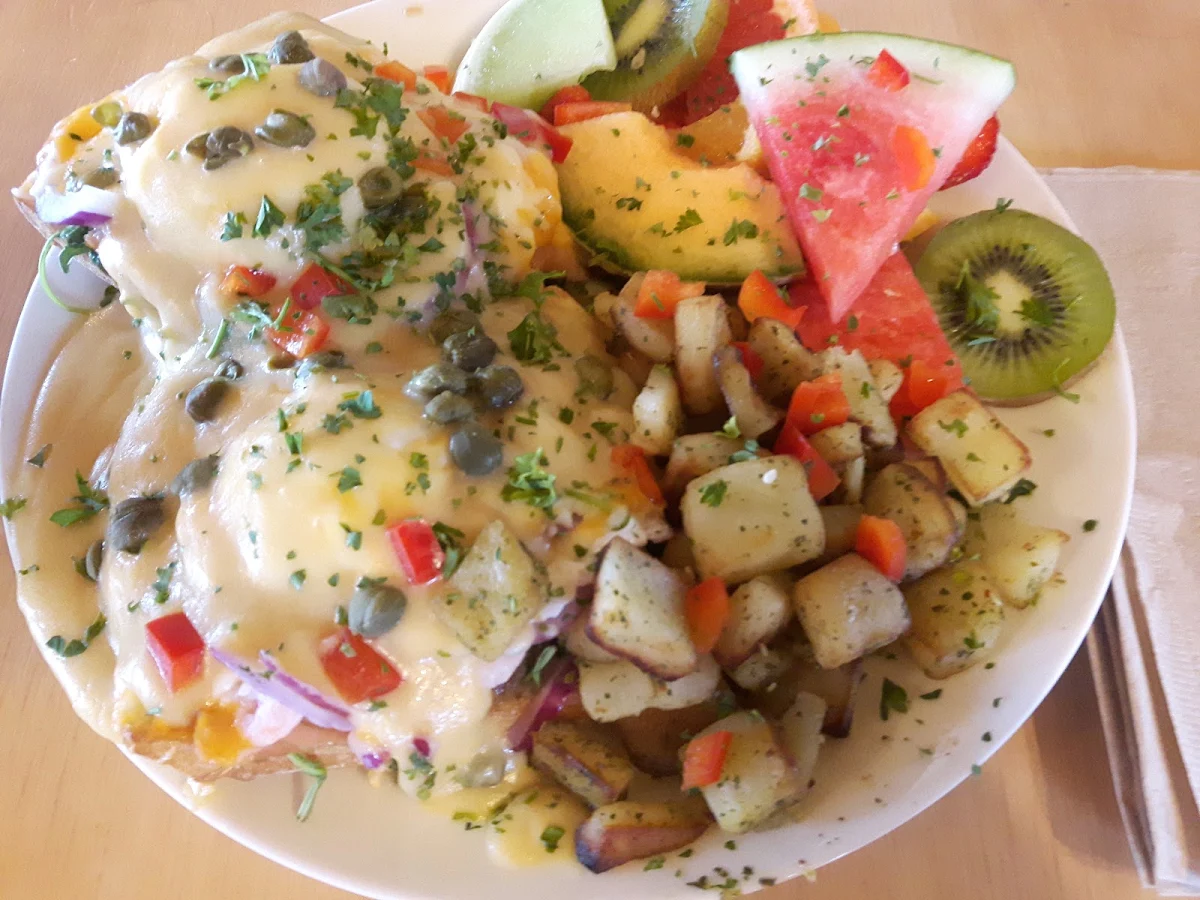 Atlantic Eggs Benny