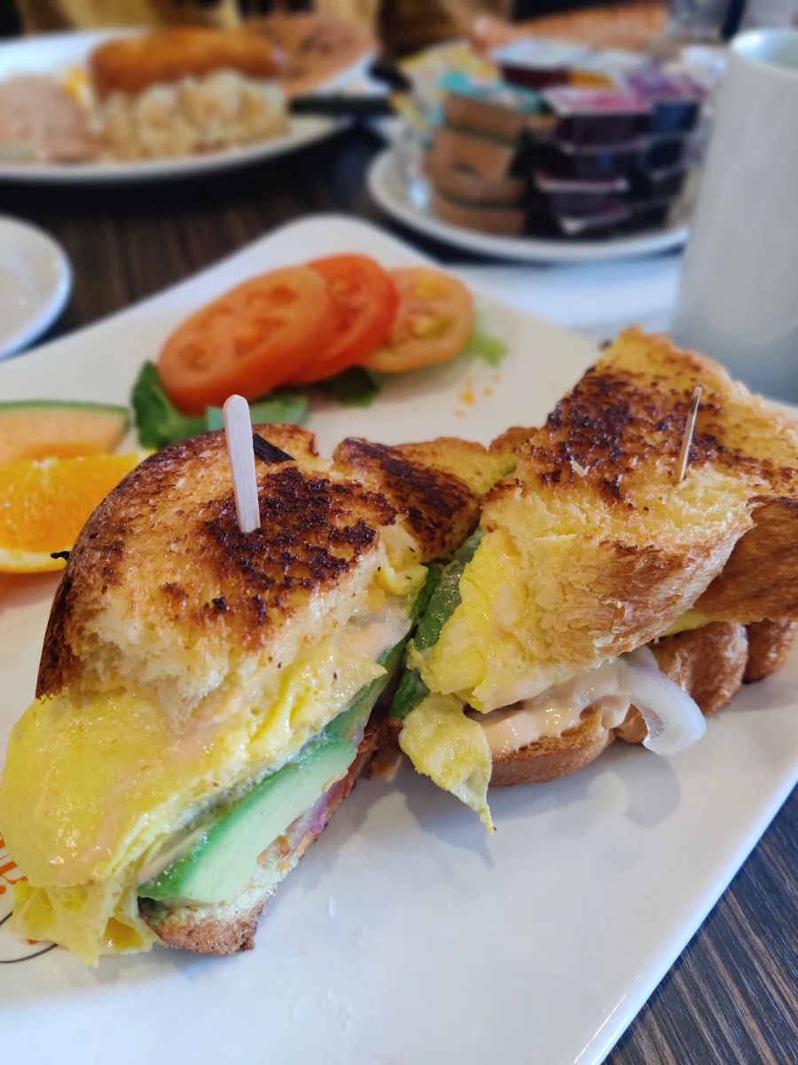Grilled Cheese Scrambled Egg Sandwich