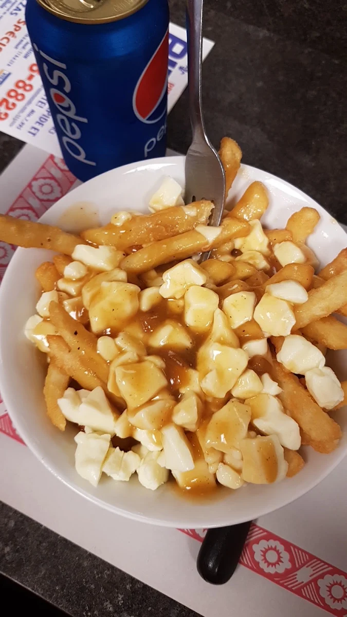 Poutine, Pizza Max
