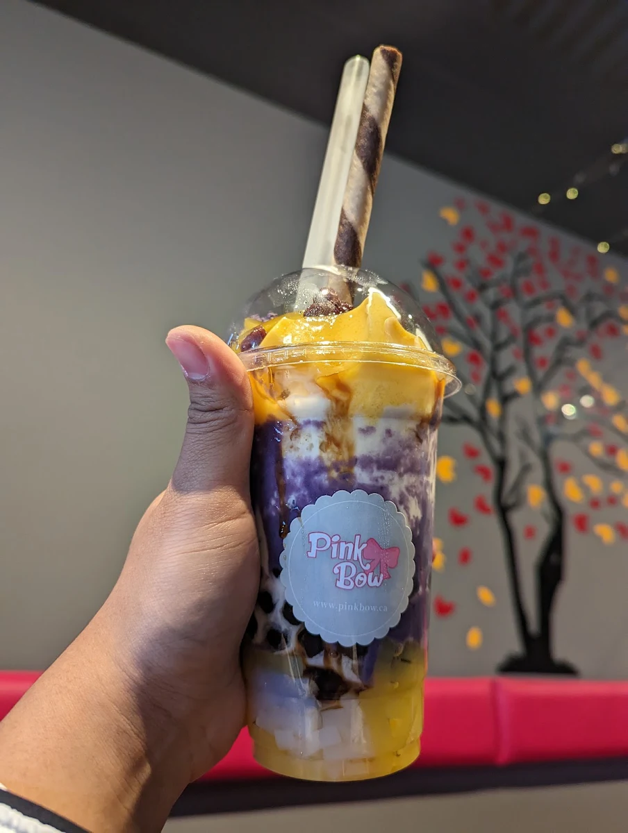 Fresh Mango w Cheesy Milk Foam