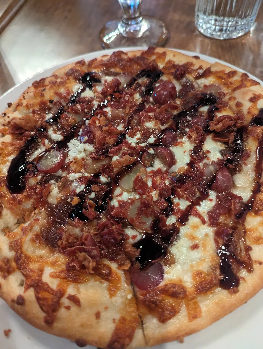 Grape and Goat Cheese Pizza