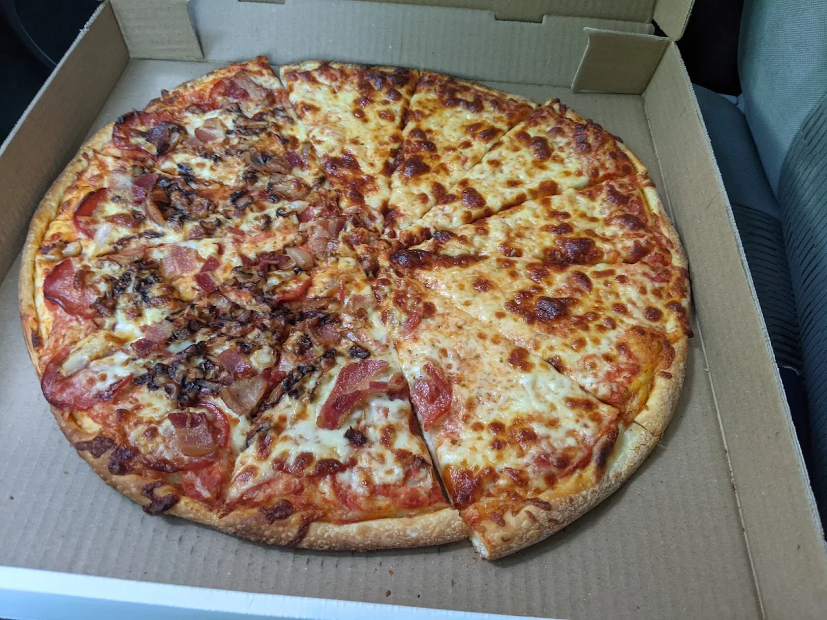 Half Cheese Pizza Half Pepperoni Pizza