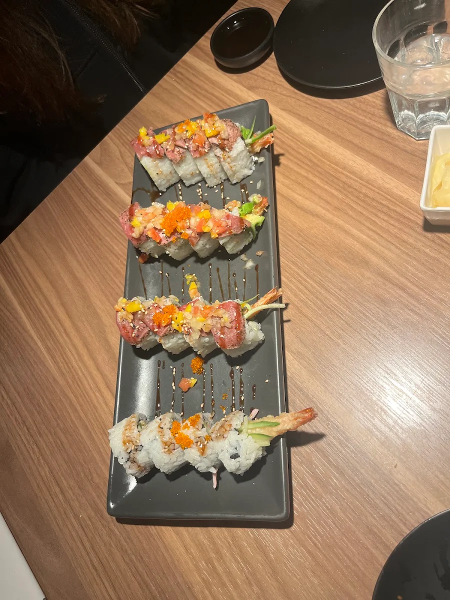 mo3 Rainbow Roll