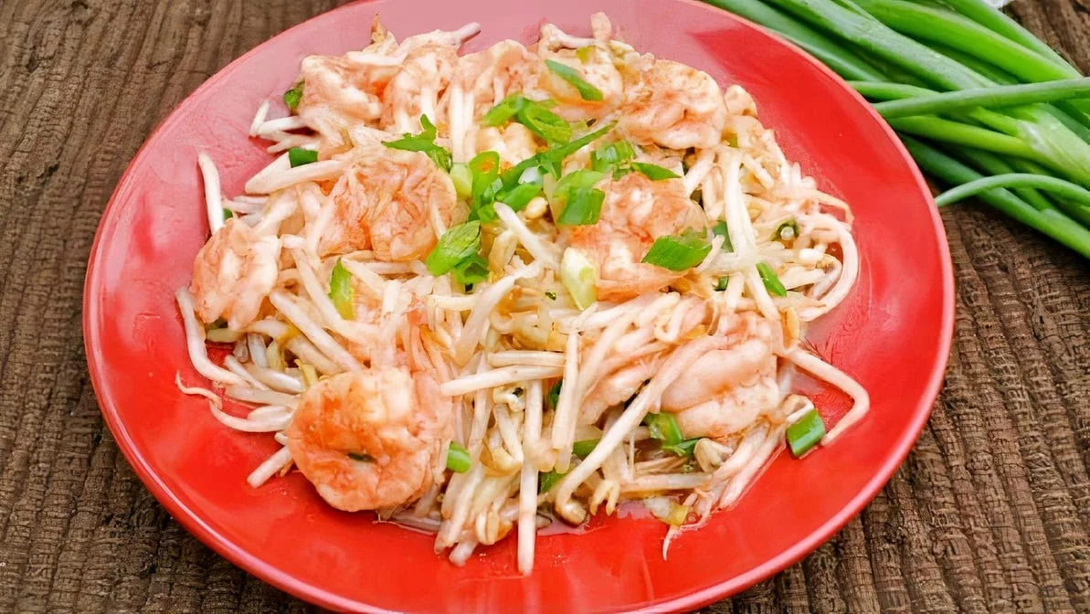 Highlights, Donlands Garden Chinese Restaurant
