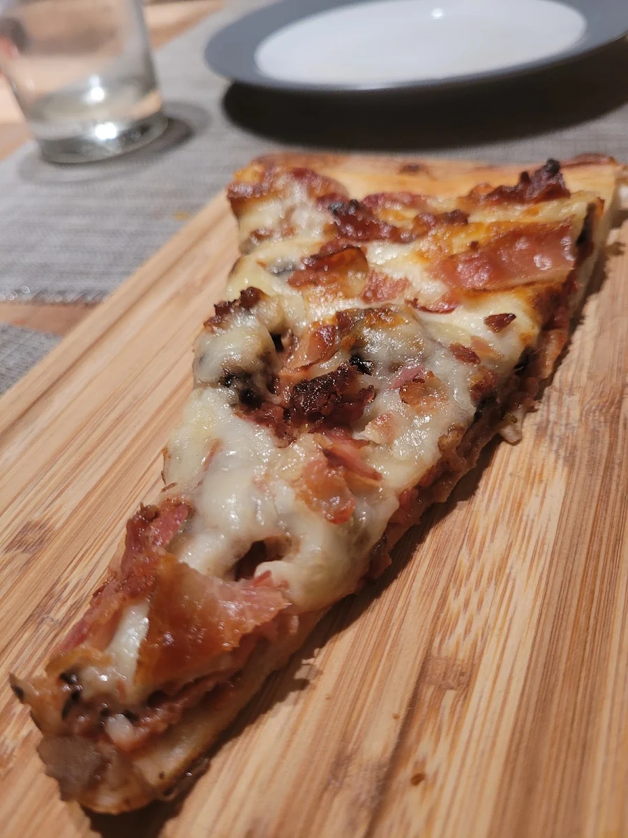 Cheese Bacon Pepperoni Pizza with Extra Mushrooms