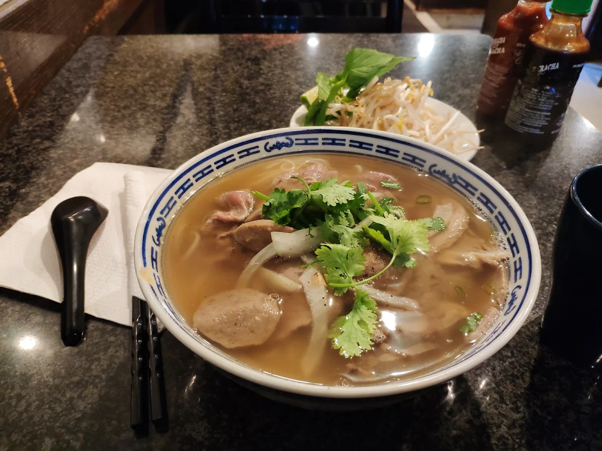 Raw Beef Pho, Hanoi 3 Seasons
