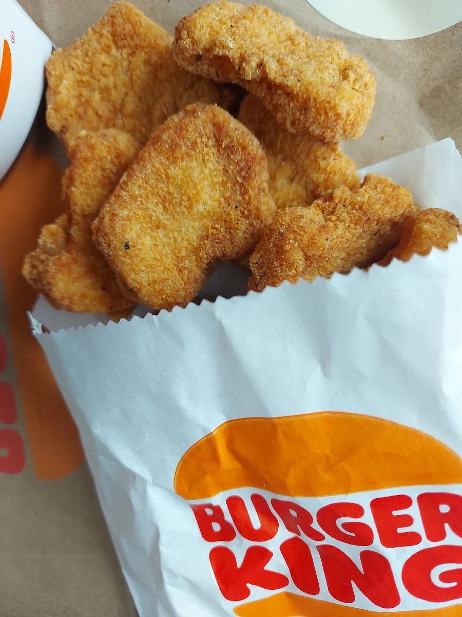 4 PC Chicken Nuggets King Jr Meal