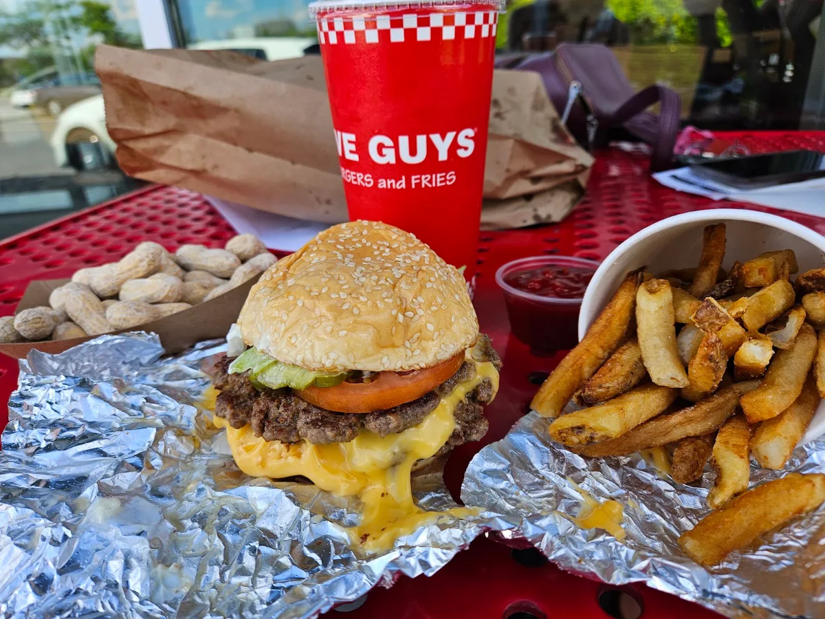 Cheeseburger Combo and Peanuts